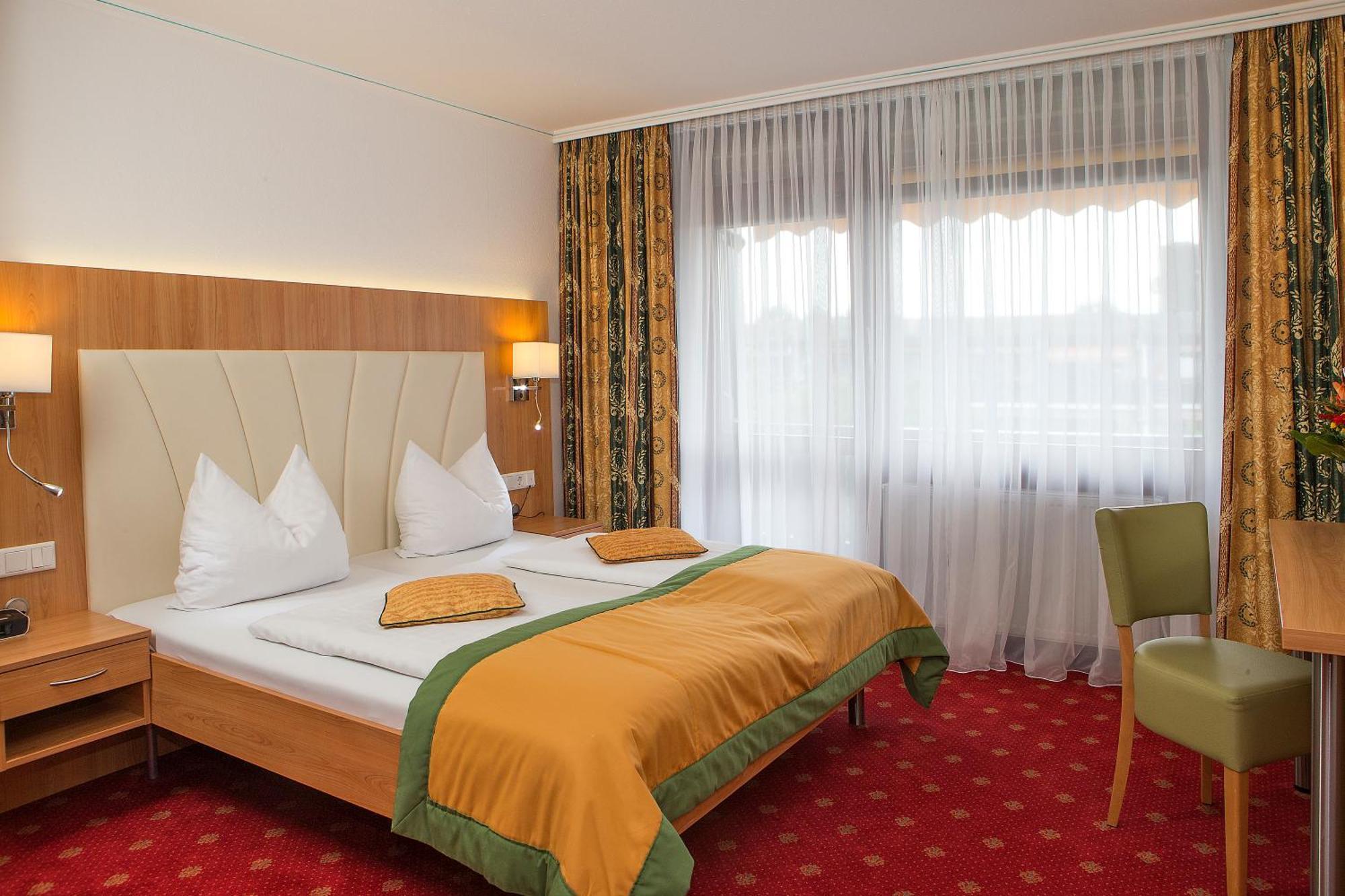 Johannesbad Thermalhotel Ludwig Thoma Bad Füssing Extérieur photo